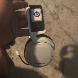 Steelseries Gaming Headphones 