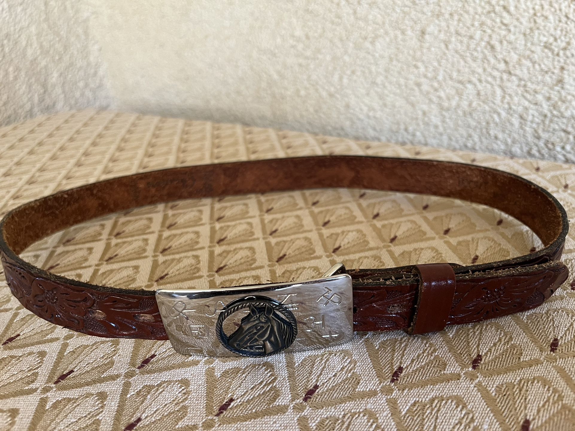 Chambers Vintage Horse Beltbuckle with Leather Belt by Chambers Belt Company. Made in the USA