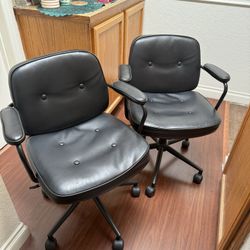 Office Desk Chairs 