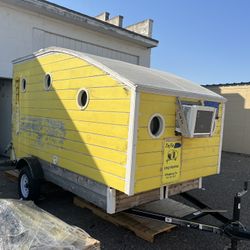 Travel Trailer /sleeper 