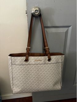 MK Purse