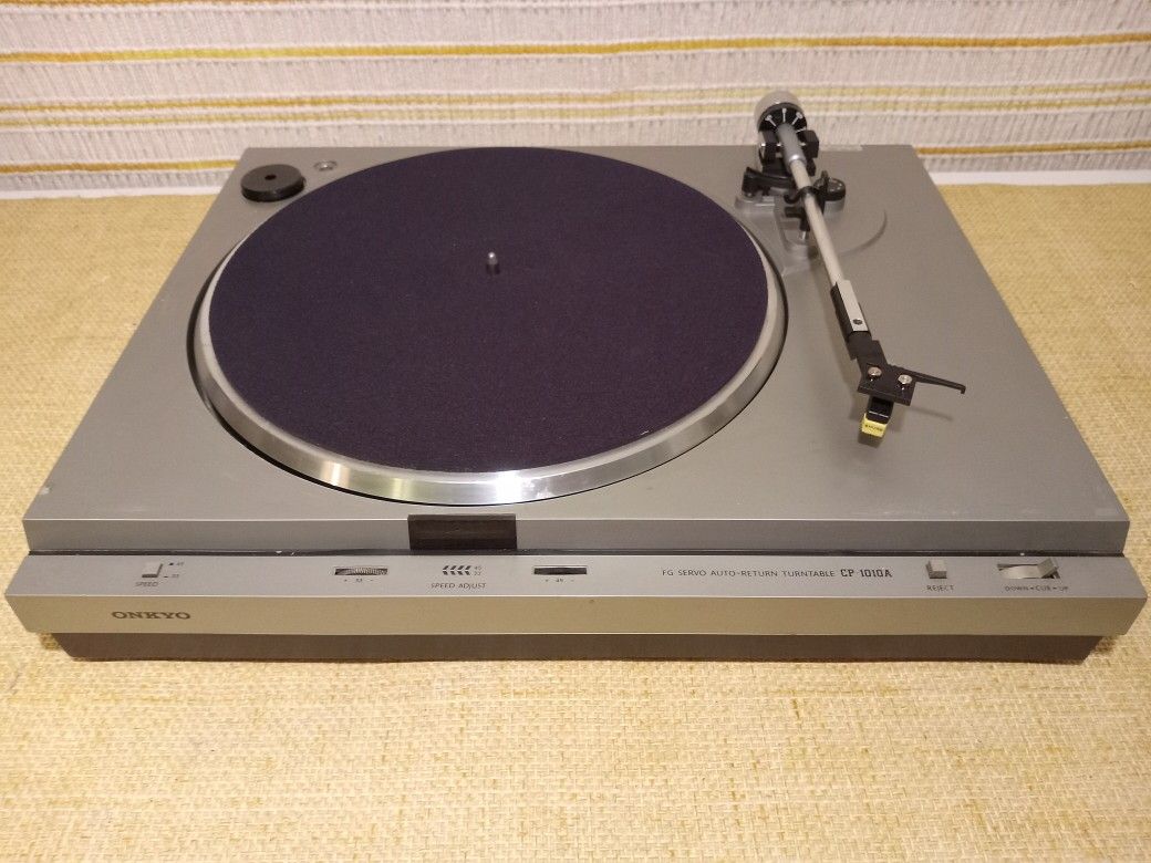 Onkyo CP-1010A Auto-return Turntable Vintage Japan