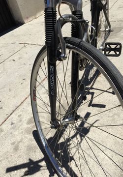 Schwinn Avenue Hybrid series 21 gears