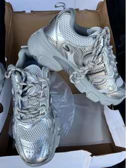 Women Fashion Sneakers Size 37