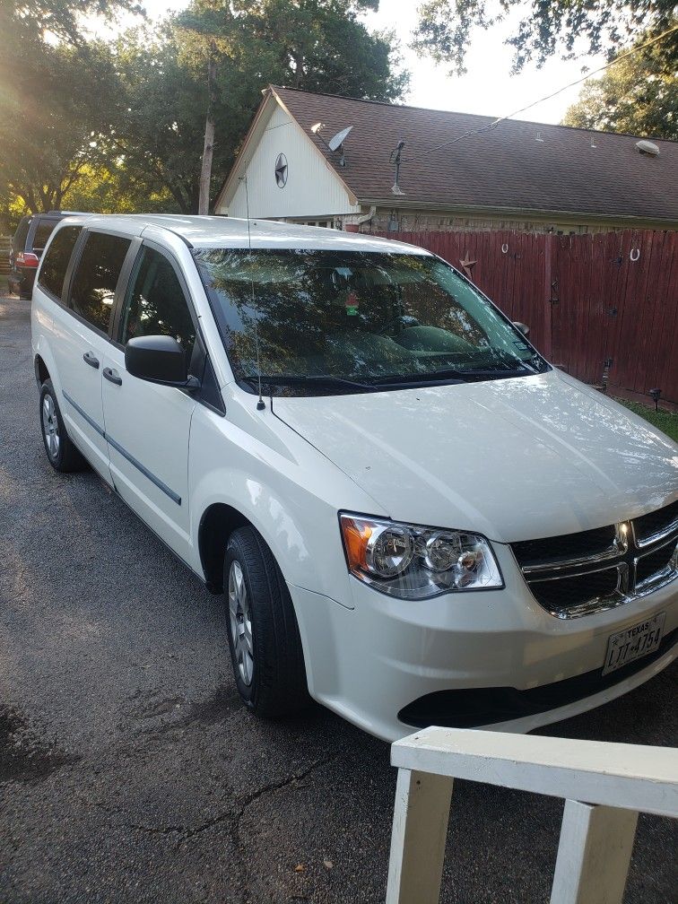 2013 Dodge Handicap Van for Sale in Houston, TX OfferUp