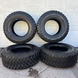 17 inch Truck tires Atlander Roverclaw 95-90%!!