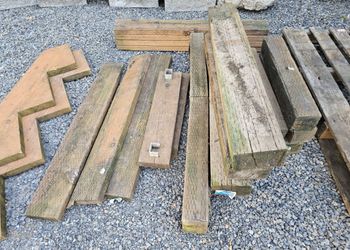 Free Lumber Misc Pieces (NE Lake Stevens
