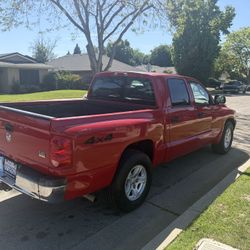 Dodge Dakota 