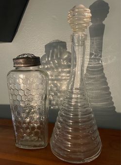 Beehive decanter and honeycomb jar