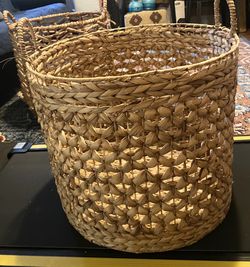 Moving everything must go! Large Basket Is $18  Short Basket Is $12 Hand Crafted Woven Decorative Basket