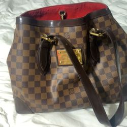 Luis Vuitton Purse 