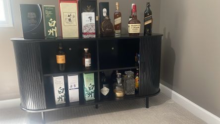 Bar shelf