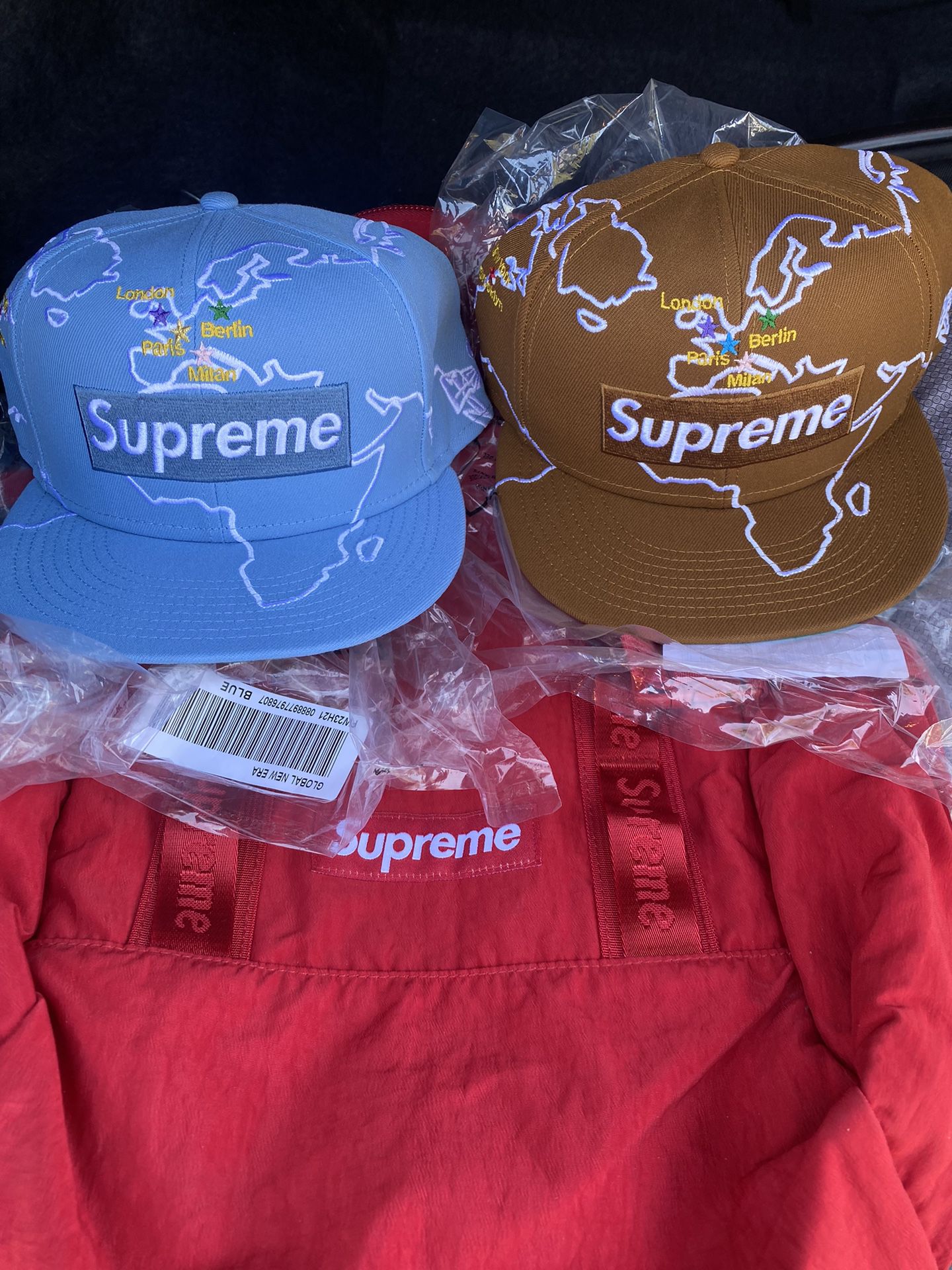 DEADSTOCK Supreme Hat And Backpack 