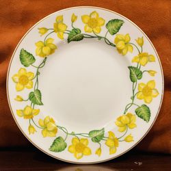 Vintage Wedgewood “Kingcup” Set Of 2 Salad Plates