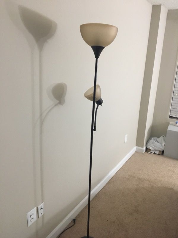 1 floor Lamp with CFL Bulbs