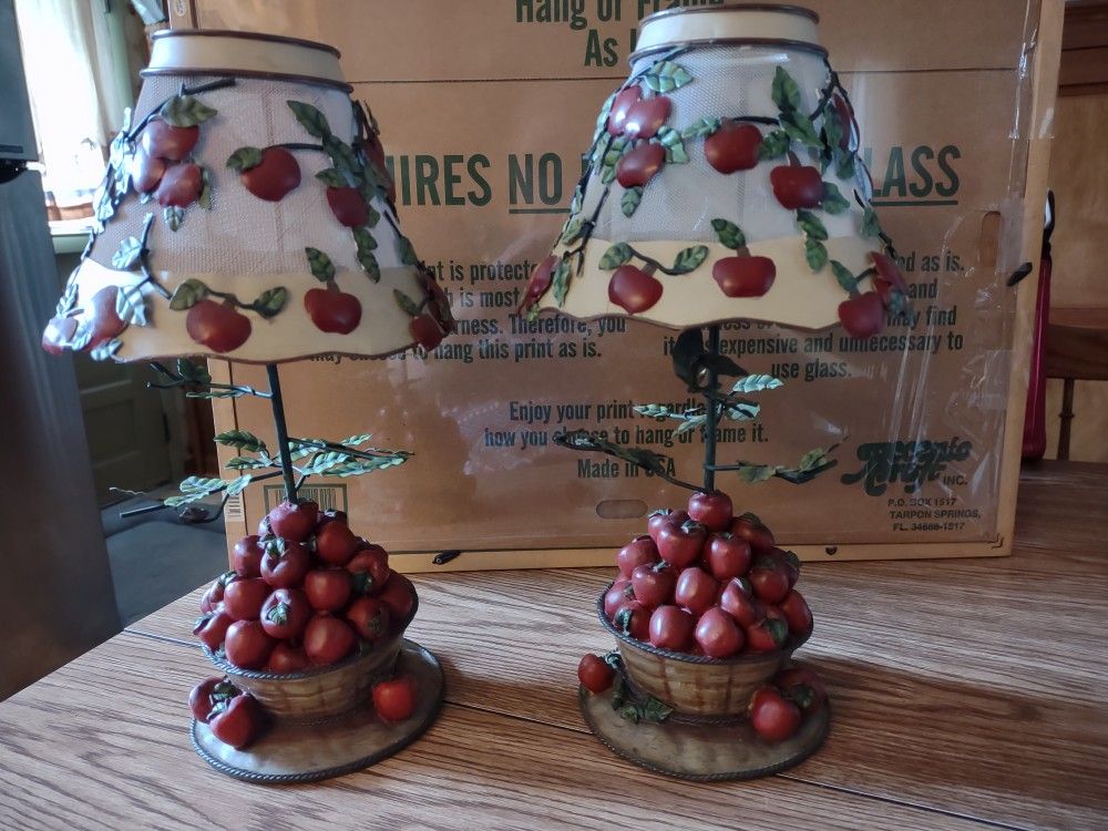 Vintage "Home Interiors" Candle Holders