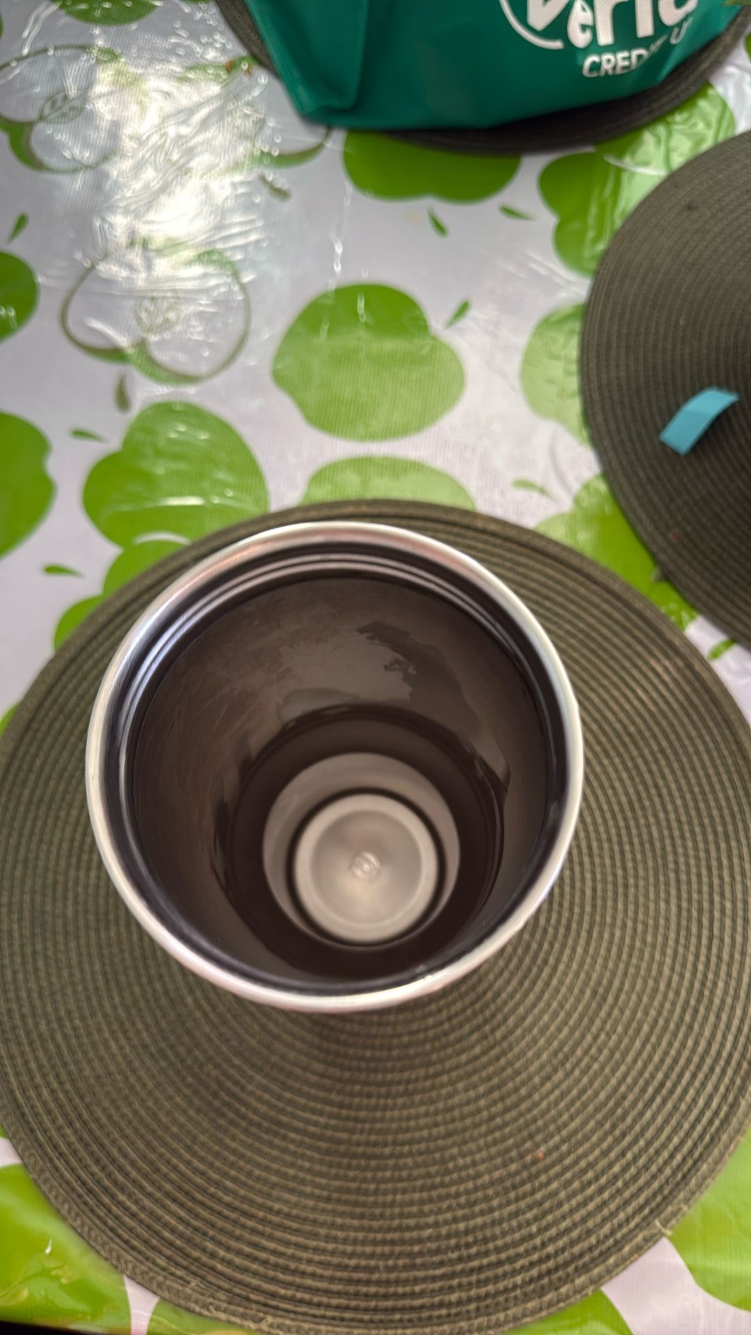 STANLEY FLOWSTATE TUMBLER 40 OZ RED