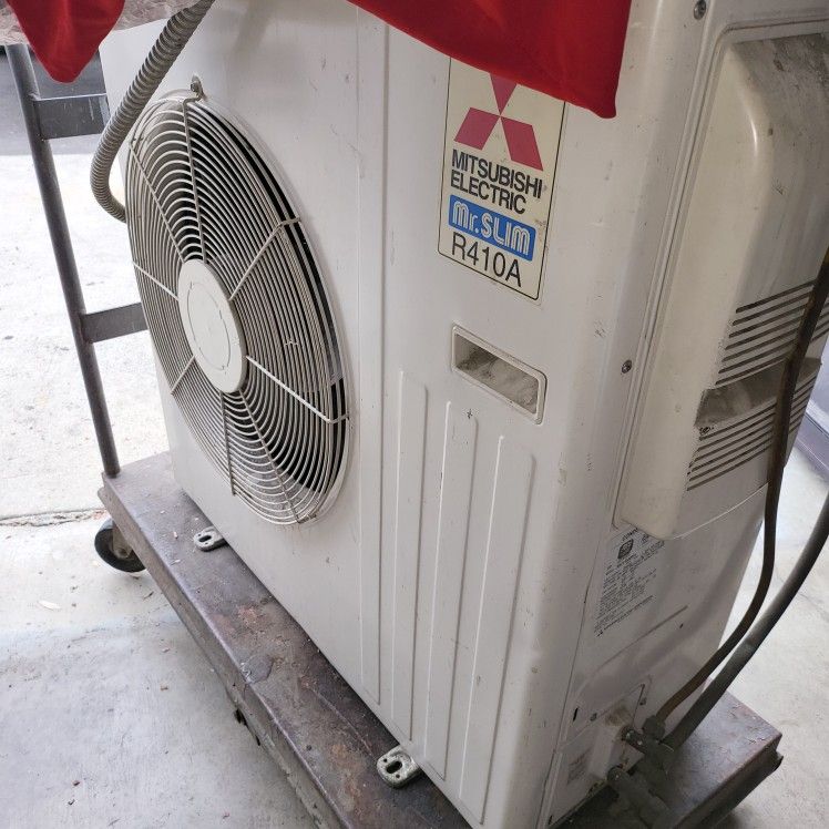 mitsubishi-ac-2-5-ton-mini-split-for-sale-in-diamond-bar-ca-offerup