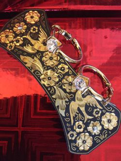 Gold decorated hair barrette & hoop earrings / Jewelry & hair accessories 👑🌼🛍