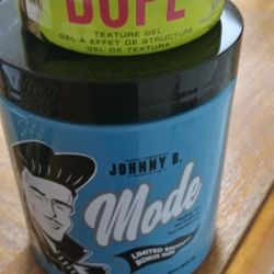 Gel De 20 Onzas Y Pomada Johnny B