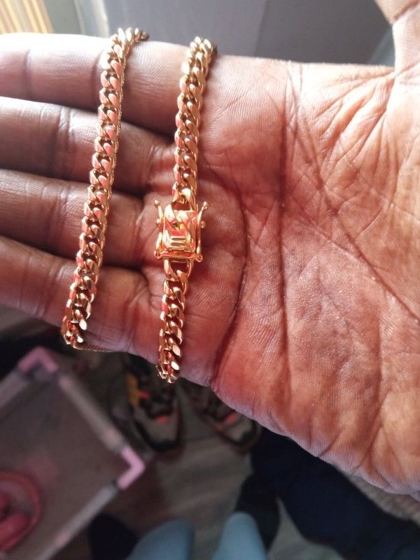 Stainless Steel Cuban Link Chain 6mm 24 Inch