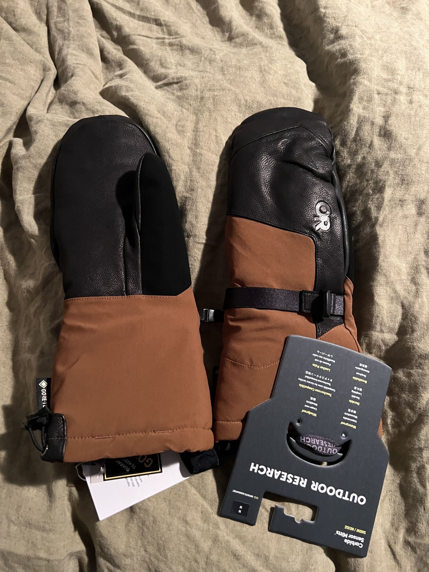 Outdoor Research Carbide Sensor Mitts Medium