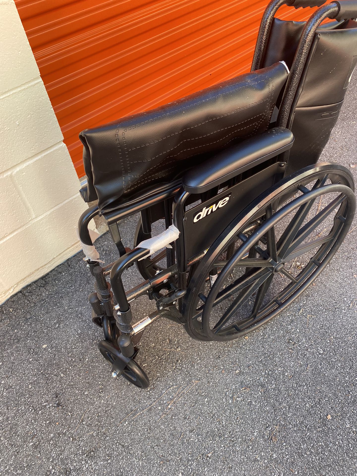 Drive Silver Sport 2 Wheelchair With 18” Seat Width + Footrests 