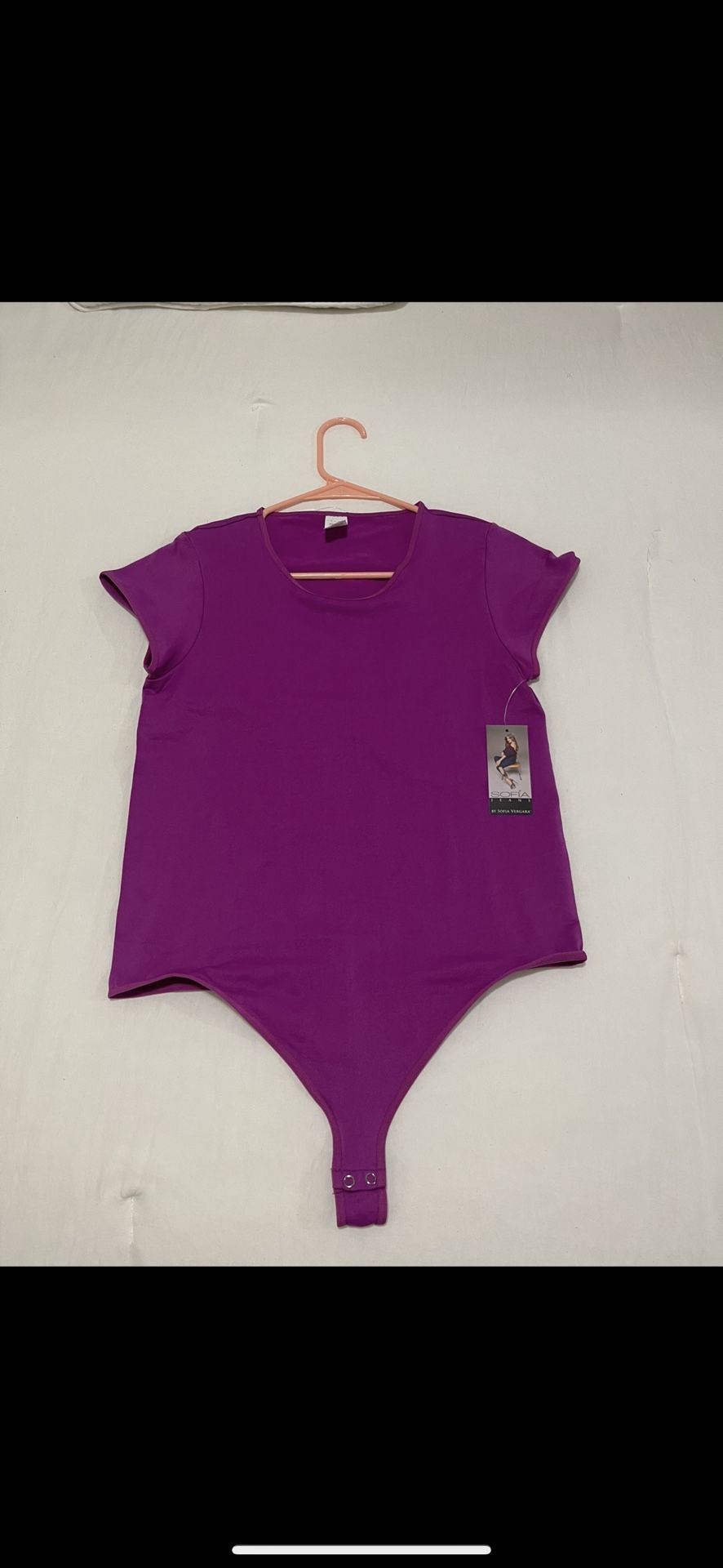 SOFIA VERGARA Bodysuit 👚 SIZE LARGE STRETCH , New Whit Tags