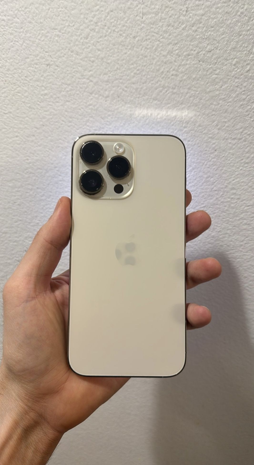 Apple iPhone 14 Pro Max 256gb Unlocked No Sim Restrictions Gold Color Great Condition 10/10