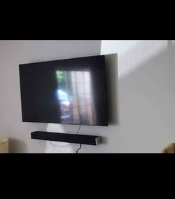 Samsung 4k 55 inch smart TV with 2.1 Channel sound bar