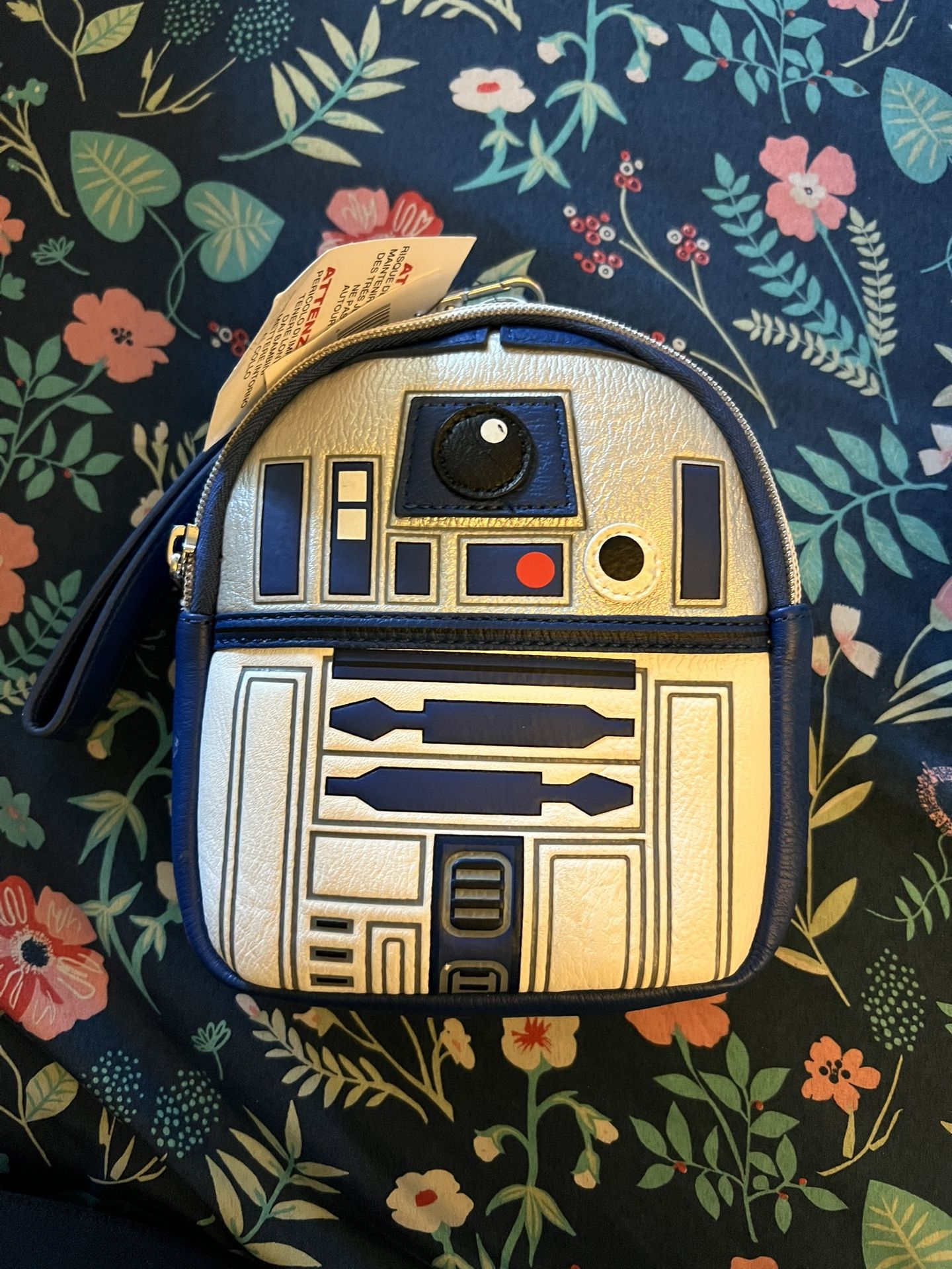 R2D2 Loungefly Wristlet