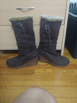 Wedge Suede Boots