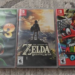 3 Nintendo Switch Games Bundle- Luigi's Mansion 3, The Legend of Zelda: Breath of the Wild, Super Mario Odyssey - Excellent