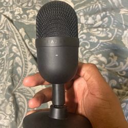 Razor Mic