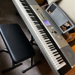 Yamaha YPG-535 Keyboard With Stand And Bench