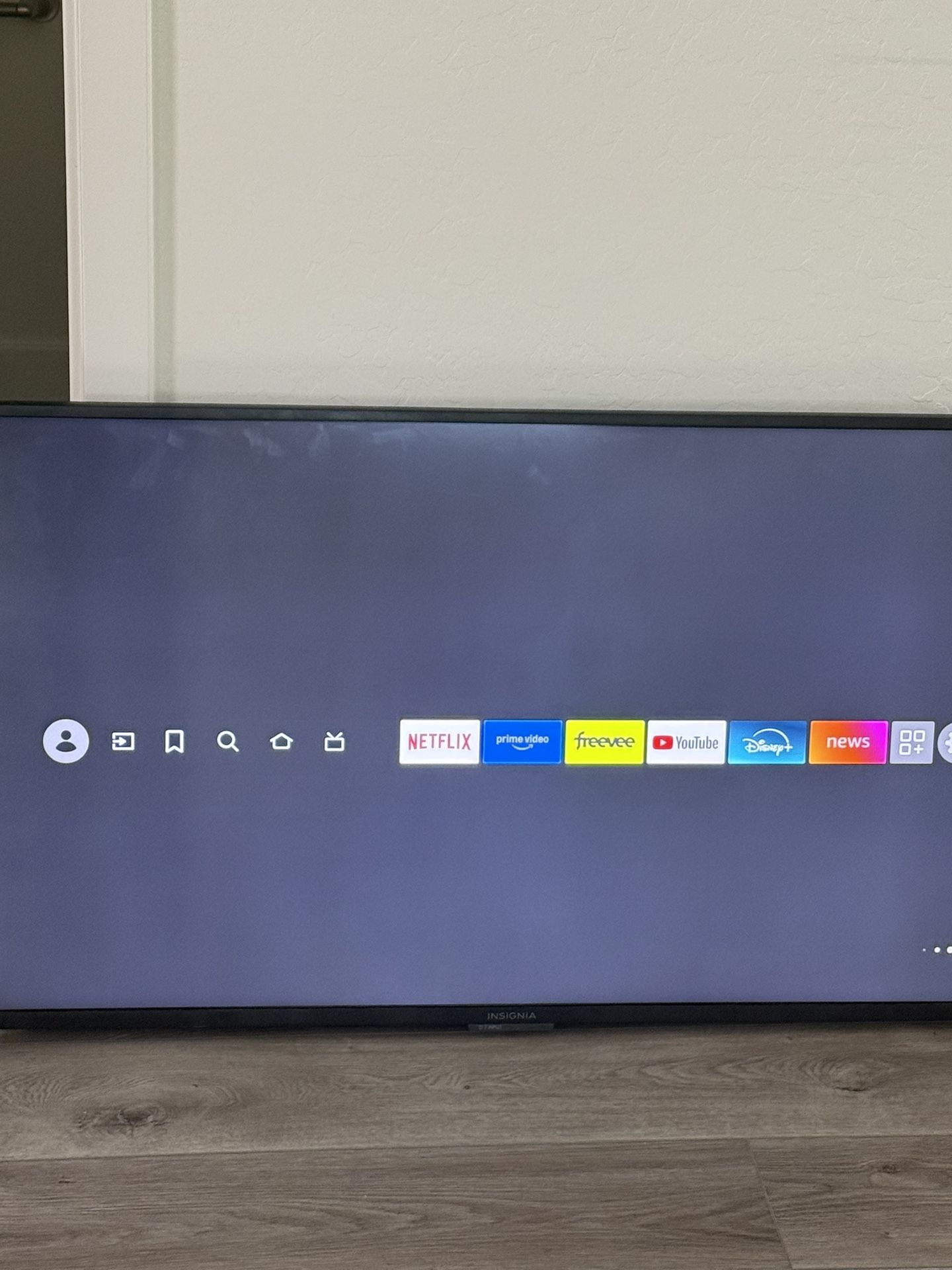 Insignia Smart Fire TV (about 40-43)