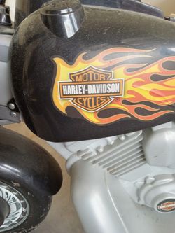 Power wheels motorcycle harley davidson sale