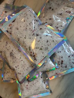 Floral Bath Salts in Holographic Pouches