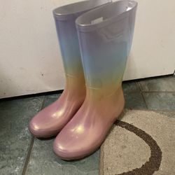 Rain boots  girls size 4 youth Snow Boots 