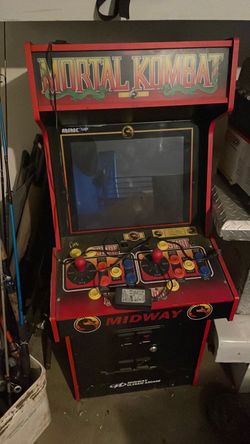 Mortal combat arcade machine