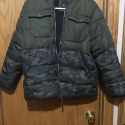 Boys Winter Puffer Coat Size 14/16
