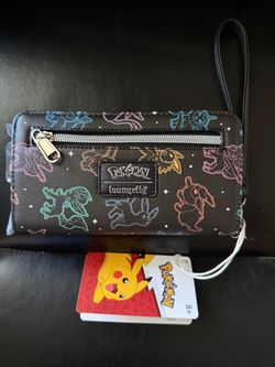 Brand New Loungefly Pokemon Eevee Foldable Wallet Card Holder Women Video Games