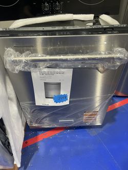 Brand new KitchenAid stainless steel dishwasher with warranty