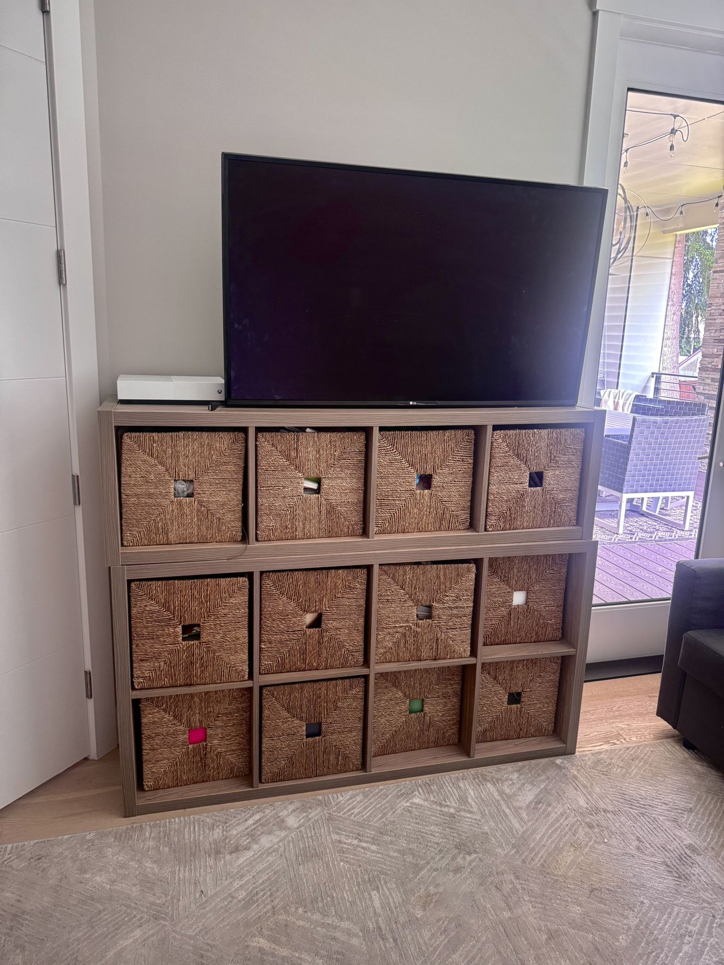 IKEA kallex storage shelf with baskets