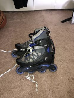 Rollerblader skates