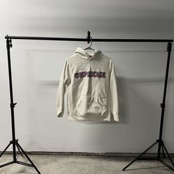Supreme 