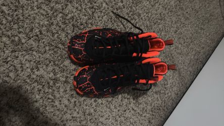 Nike Posite One Lava Size 7
