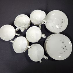 Vintage Japan Fine Porcelain Tea Set (Not Complete)