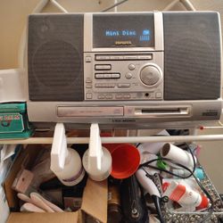 Aiwa MD Cd Stero Radio Cassette Recorder Csd-md50