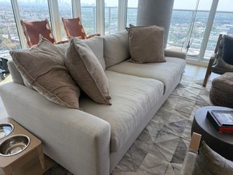RH Maxwell 9' Sofa, Luxe Depth, Performance Natural, 4 Months Old, $1000 OBO